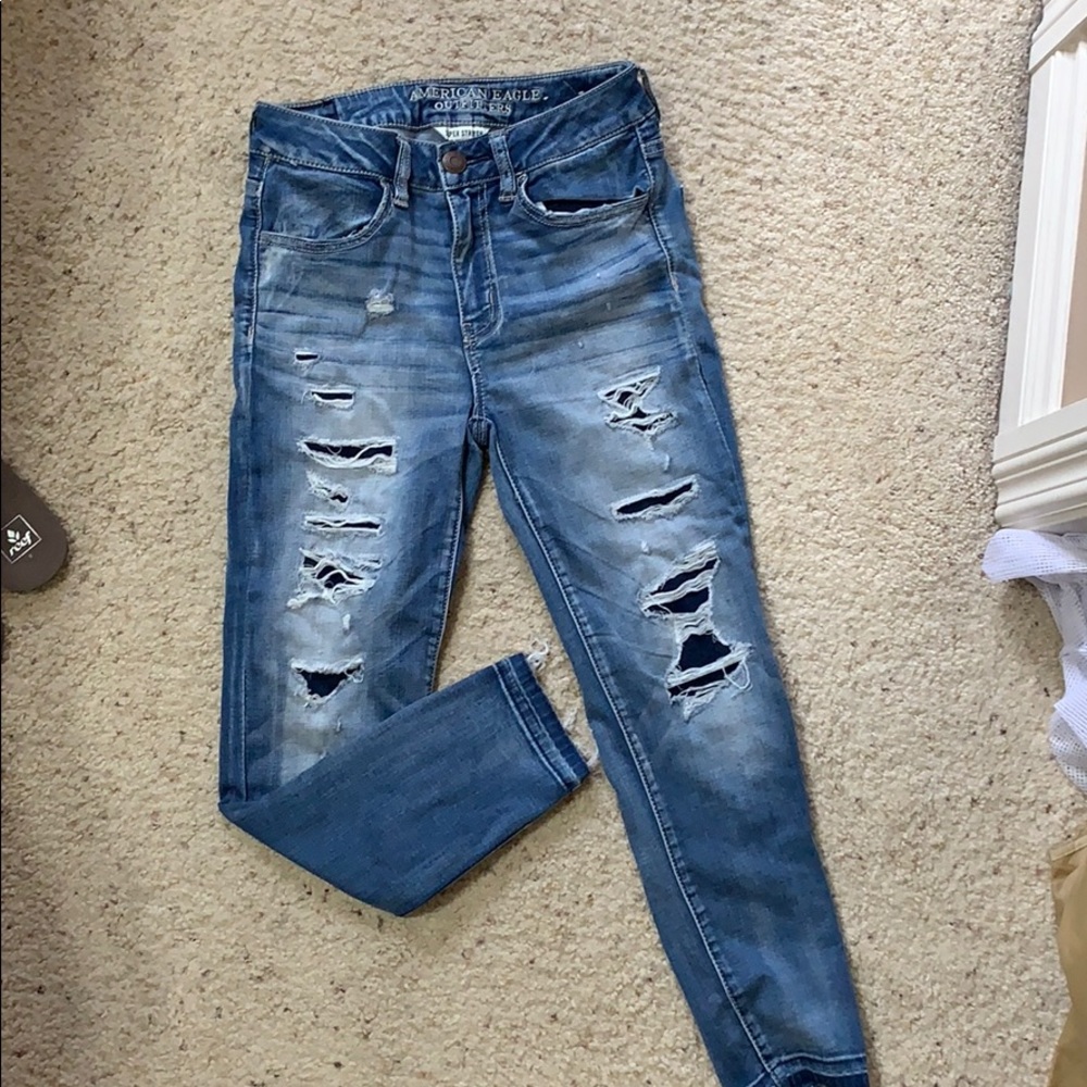 American Eagle Size 2 Jegging Crop